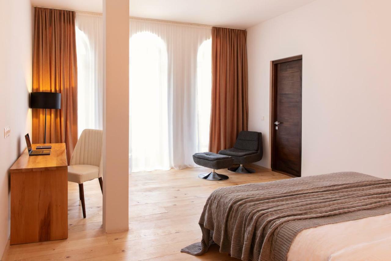 Hotel Posta Mestia Buitenkant foto