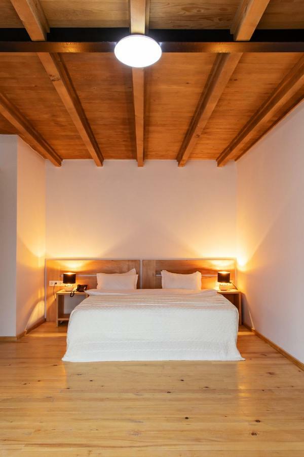 Hotel Posta Mestia Buitenkant foto